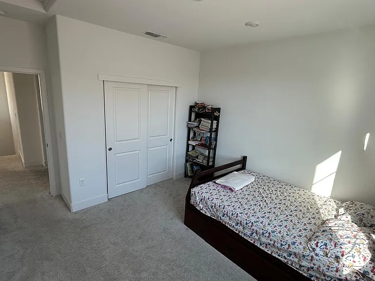3426 Apollo Dr — Photo 40