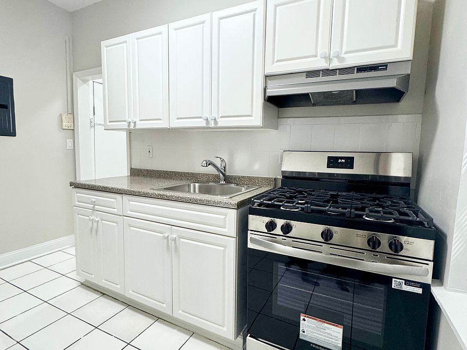 1st image of 332 61st St #B33