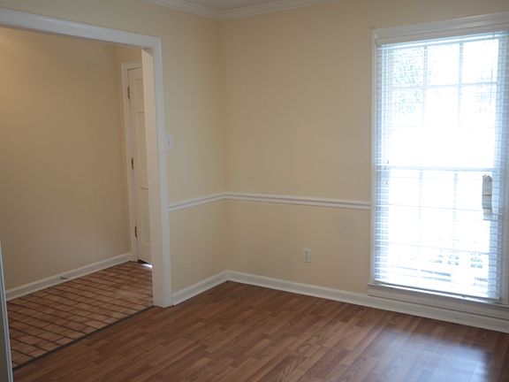 Dining/Entry