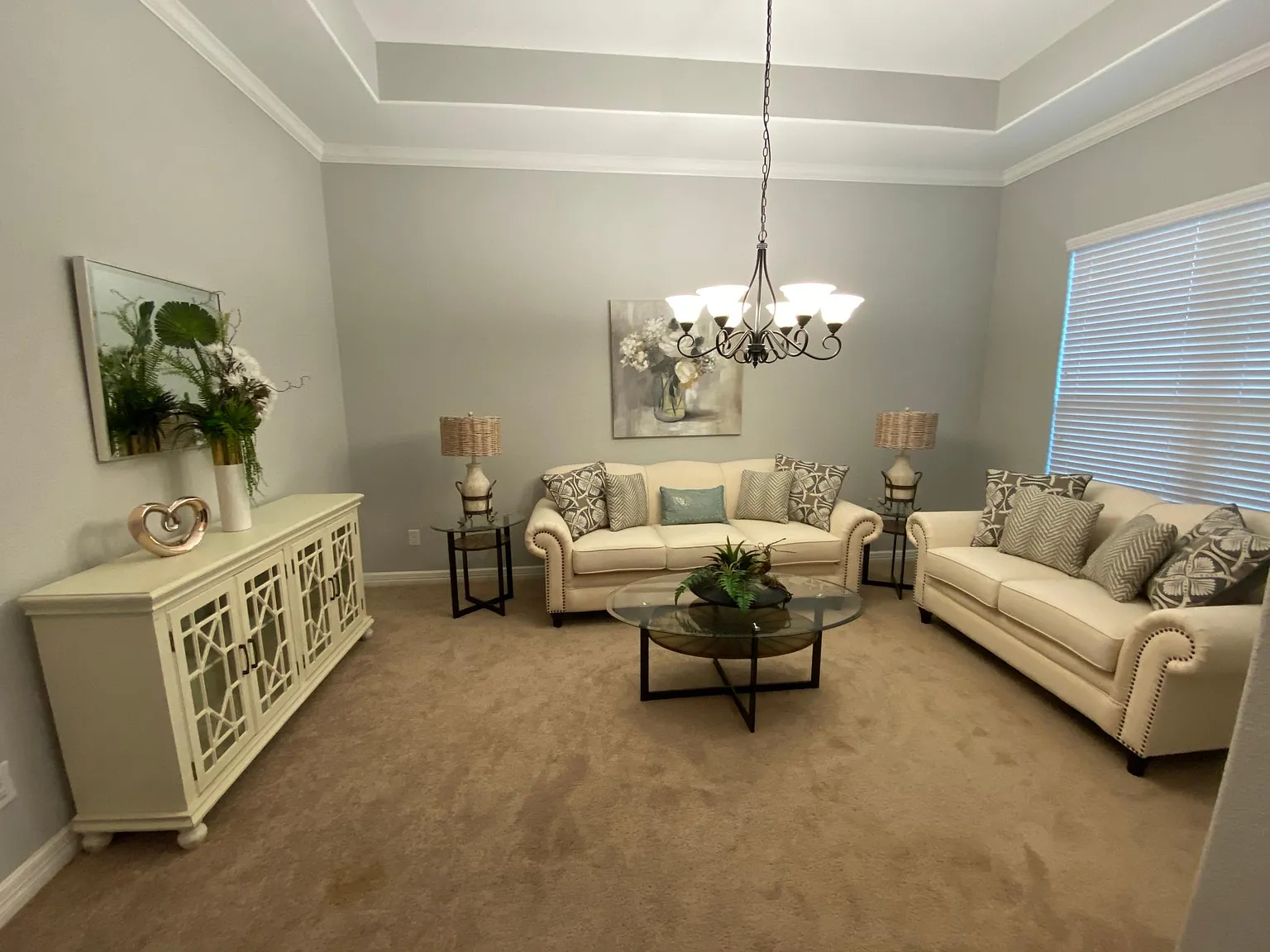 4 bed, 3.5 bath, 2950 sqft, $3,300 — Photo 3