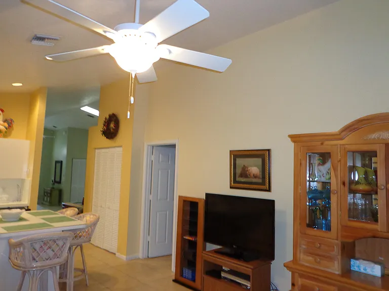 1141 Mulberry Pl — Photo 18