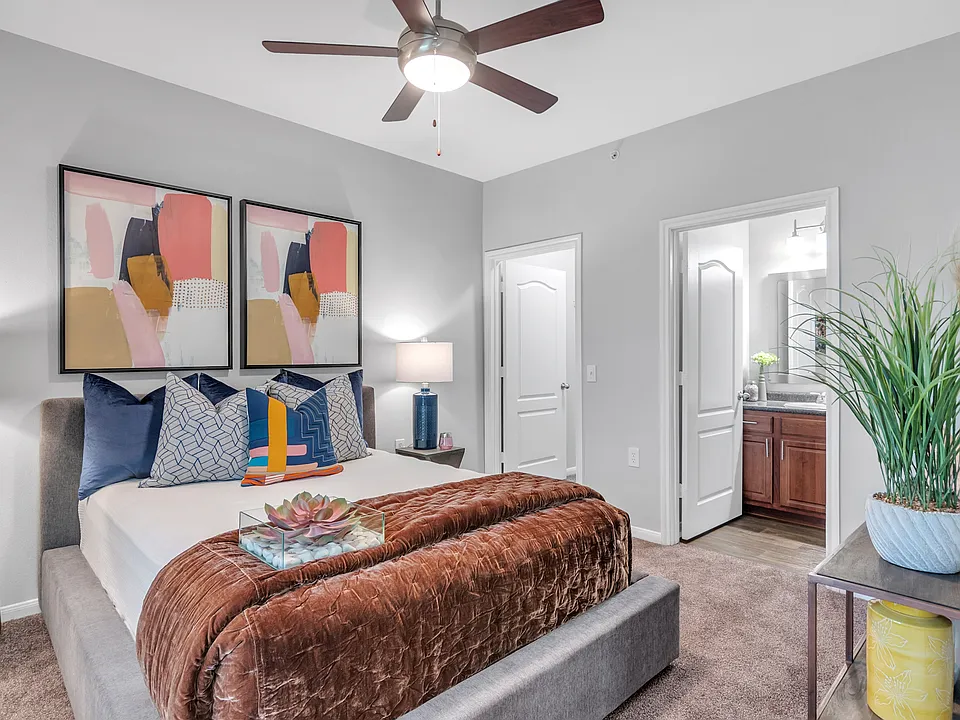 Large Master Bedroom