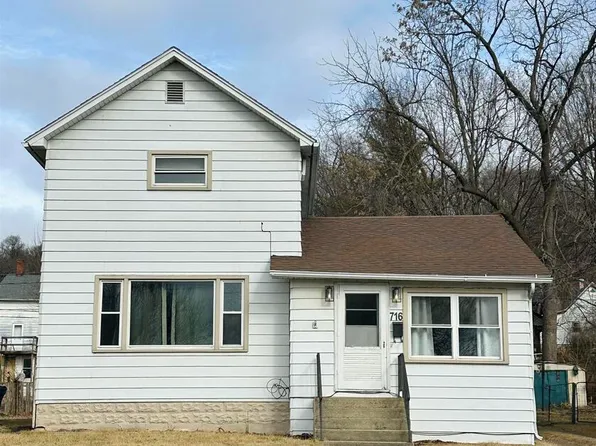 716 Chicago Ave, Savanna, IL 61074
