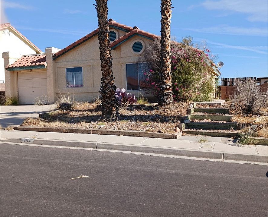 2nd image of 1700 Esteban Ave