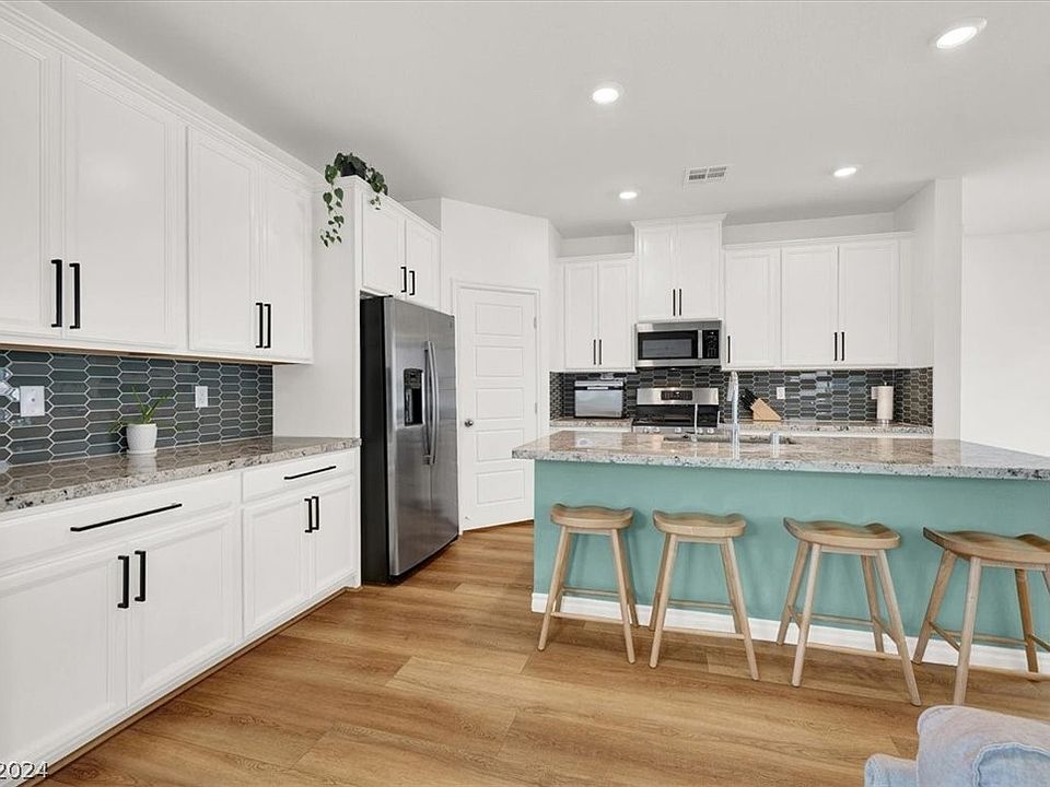 1st image of 2884 Amphion Ct