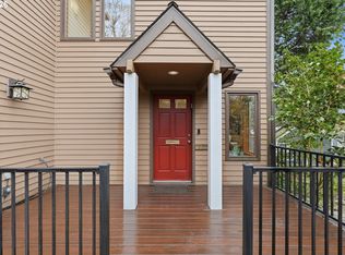 2935 NW Thurman St, Portland, OR 97210