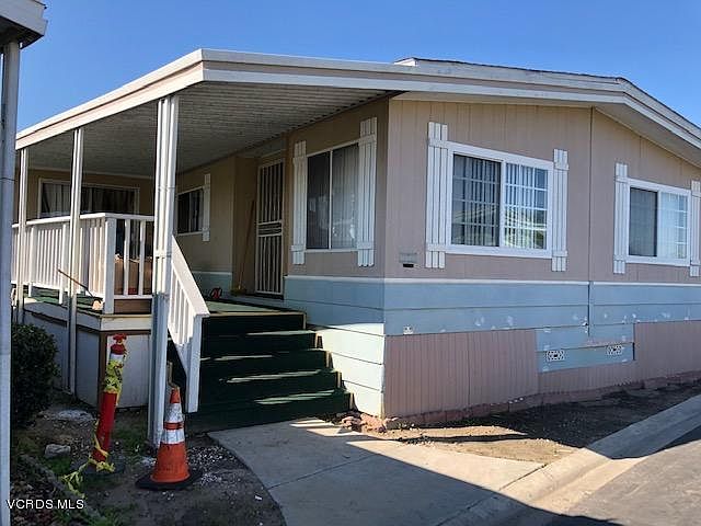 2nd image of 115 Yellowstone Dr
