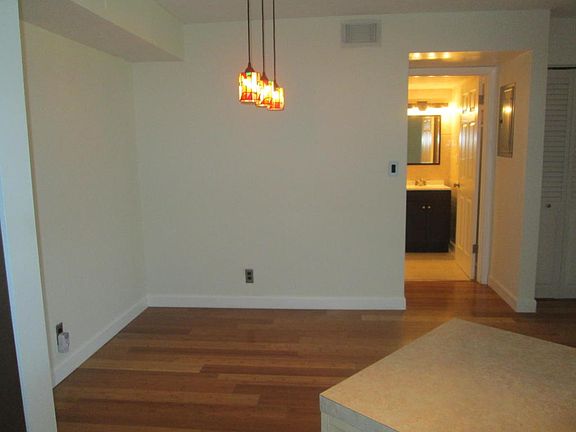 4th image of 6535 Chasewood Dr APT A