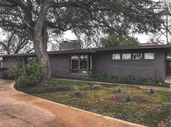 6522 Royal Ln, Dallas, TX 75230