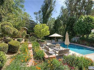 10621 Cowan Heights Dr, Santa Ana, CA 92705