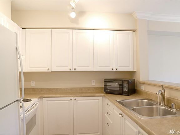 4th image of 33020 10th Ave SW Unit Cc201