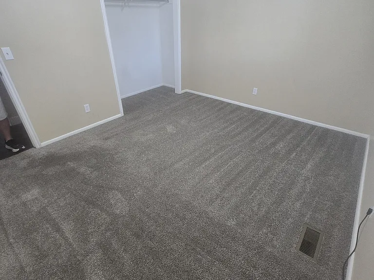 667 E Family Cir — Photo 16