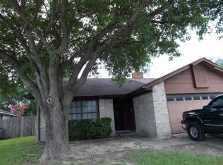 401 Roanoke Dr, Victoria, TX 77904