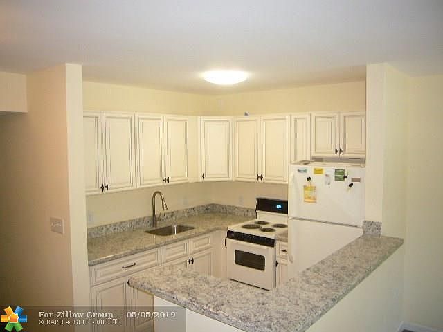 1st image of 36 Ventnor Dr #B