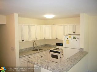36 Ventnor Dr #B, Deerfield Beach, FL 33442