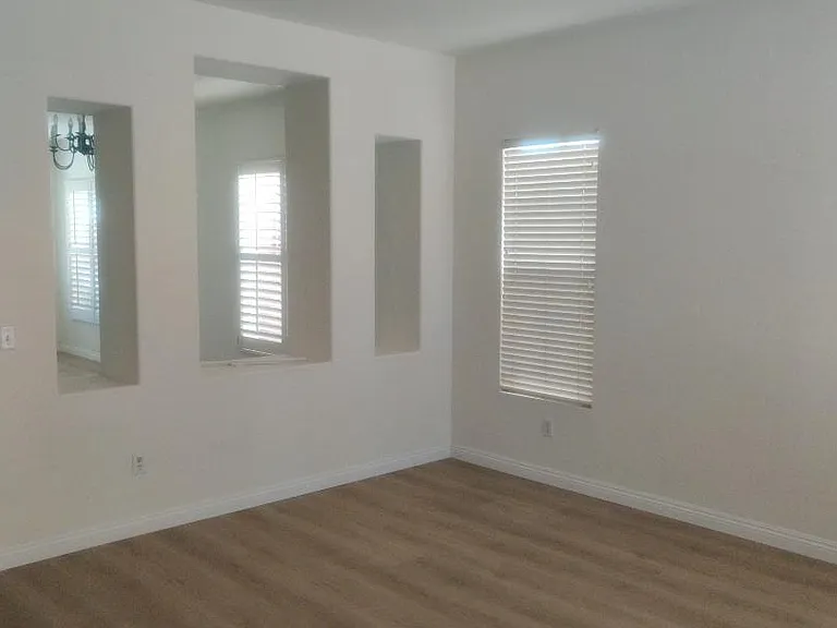 1636 Gilliam Ct — Photo 5