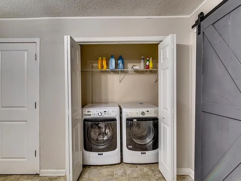 3482 Scenic Dr — Photo 12