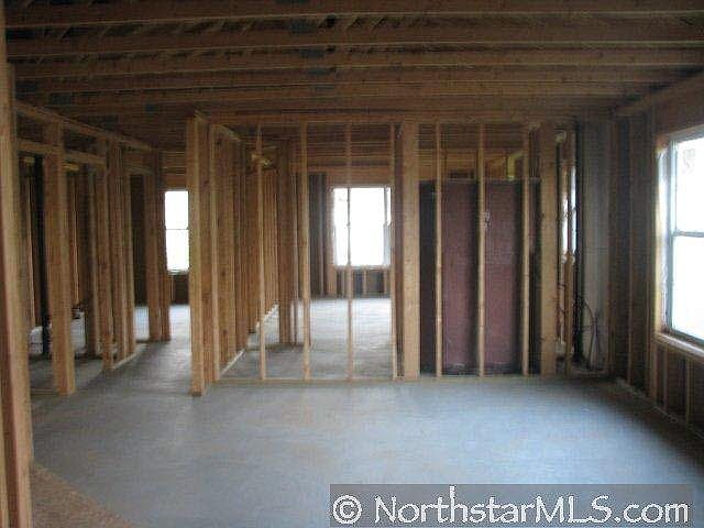 2nd image of 828 Fairfield Place