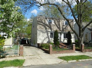 4911 170th St, Fresh Meadows, NY 11365