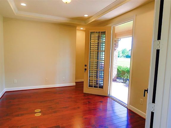5th image of 3914 Sunset Terrace Dr