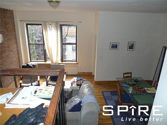 2nd image of 150 W 75th St APT 3