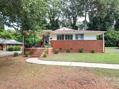 1424 Wembley Dr, Charlotte, NC, 28205