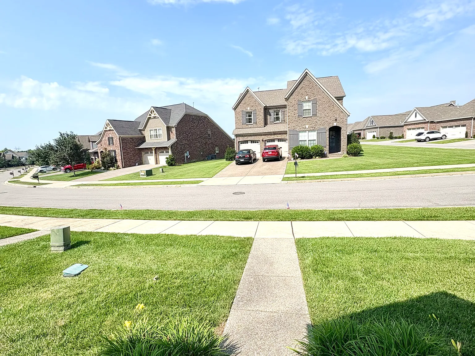 2 bed, 1500 sqft, $2,295 — Photo 3