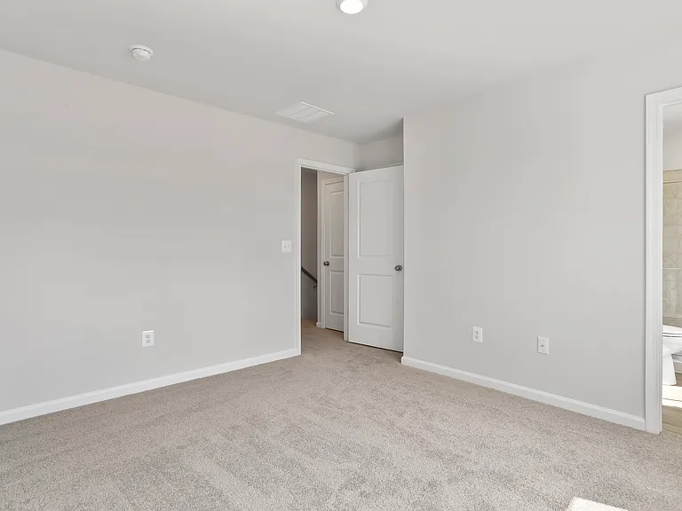 125 Brashear Ct — Photo 8