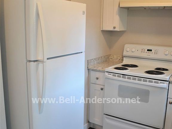 3rd image of 21914 29th Ave S APT 2