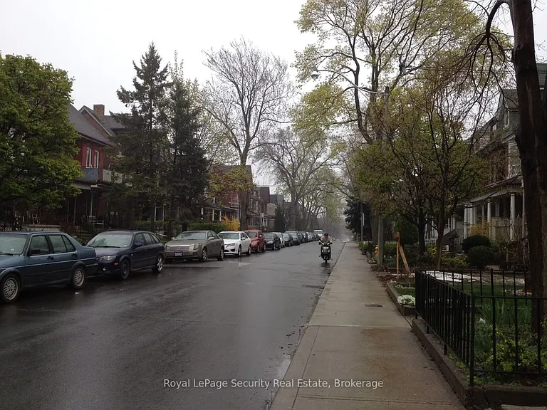 380 Crawford St #2 — Photo 19