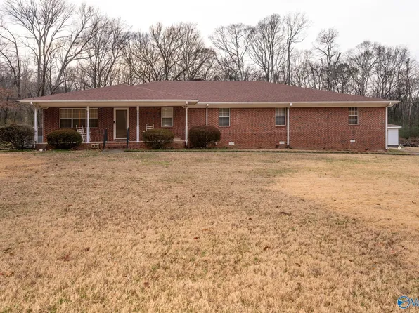 500 Tumpkins Ln, Huntsville, AL 35811