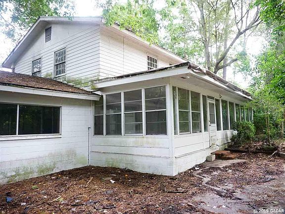 3rd image of 3415 NW 10th Ave