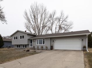 2617 4th Ave S, Moorhead, MN 56560