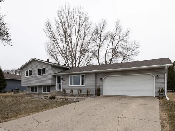 2617 4th Ave S, Moorhead, MN 56560