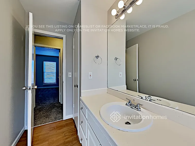 13581 Sheridan Blvd — Photo 16