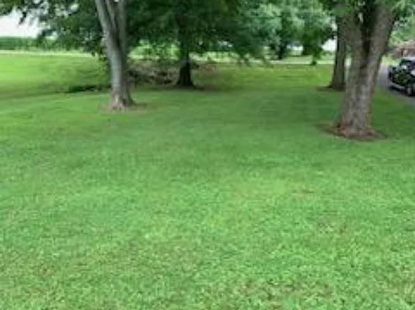 605 N Poplar St, Kenton, TN 38233