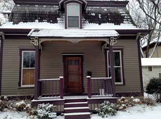 27 Maple Pl, Minneapolis, MN 55401