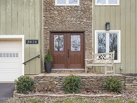 3rd image of 3028 Belknap Beach Rd