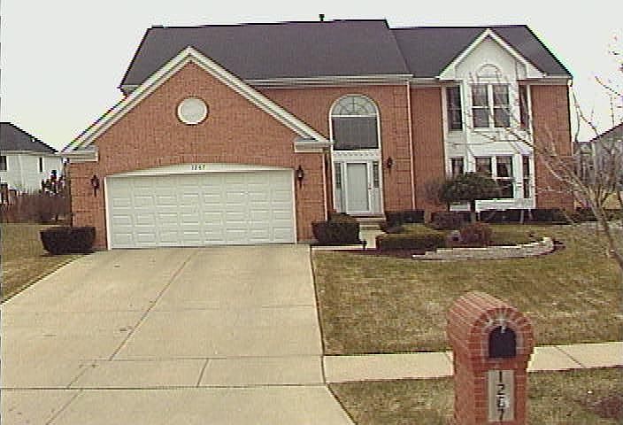2nd image of 1267 Montclaire Pl