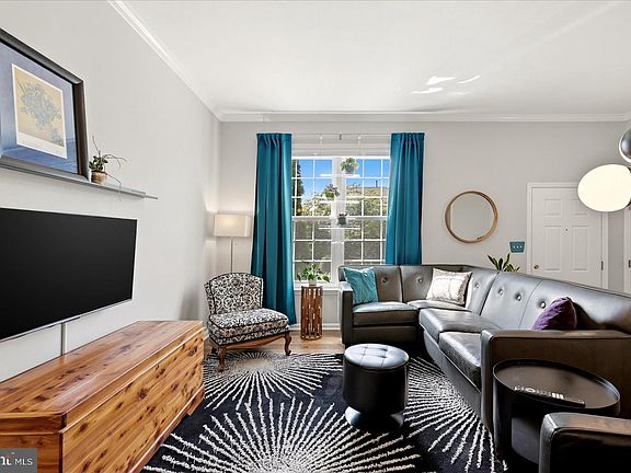 5th image of 6389 Saint Timothys Ln