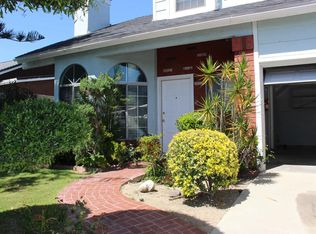 11634 Garrick Ave, Sylmar, CA 91342