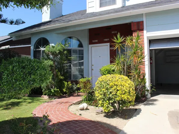11634 Garrick Ave, Sylmar, CA 91342
