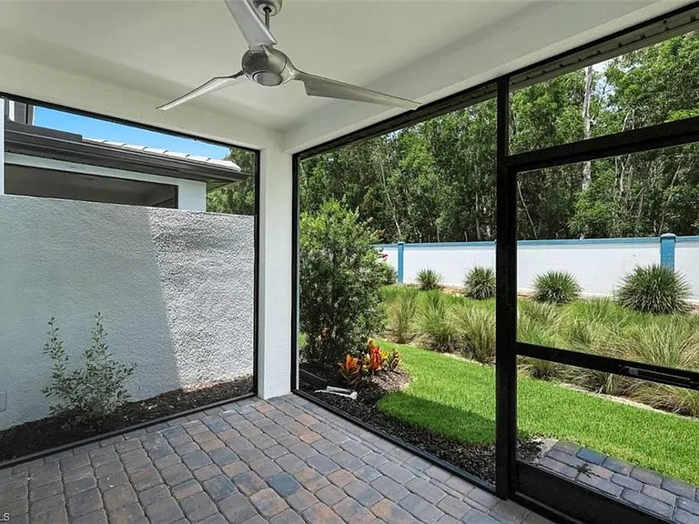 27907 Radiant Ct — Photo 13