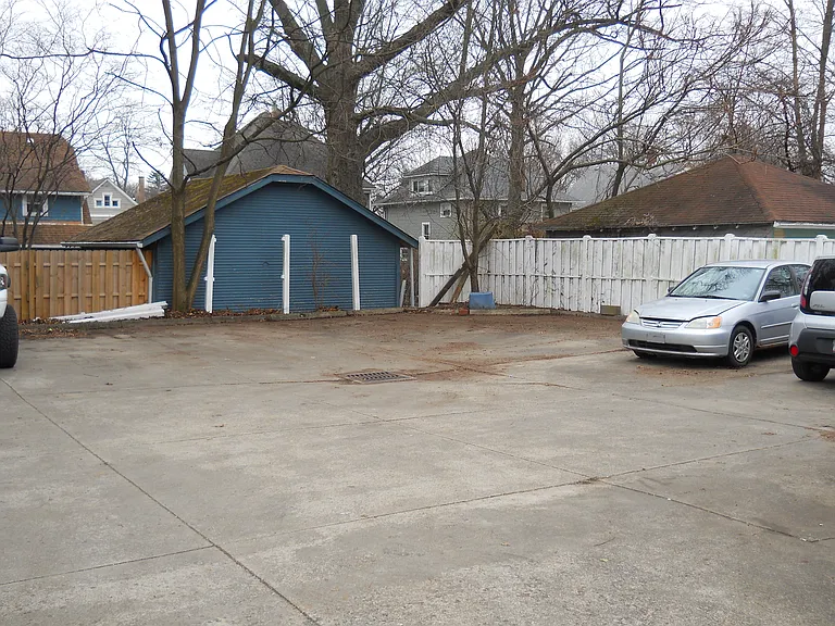 53 S Highland Ave #2 — Photo 3