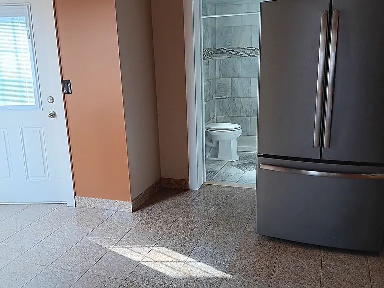 240 Main St #2 — Photo 5