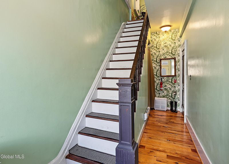 3rd image of 60 Clinton Avenue