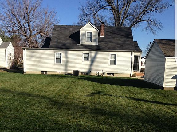 3rd image of 723 Taylor Ave