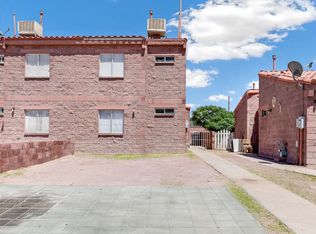 3552 Oasis Dr, El Paso, TX 79936