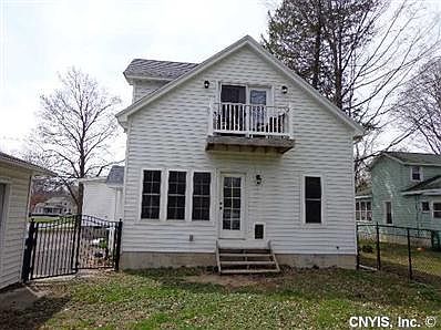 5th image of 706 Oswego St