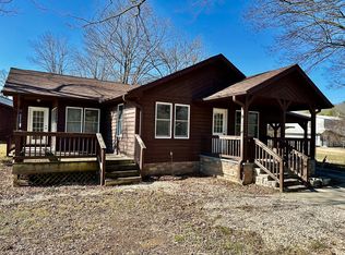 506 S Elm St, Van Buren, MO 63965
